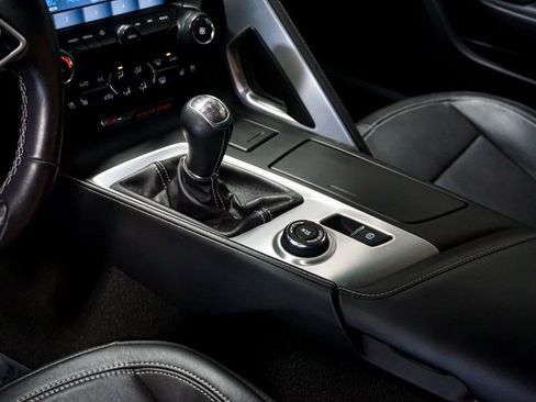 Used 2019 Chevrolet Corvette Z06 w/ Z07 Performance Package image 71