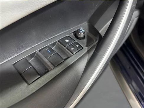 Used 2021 Toyota Corolla SE image 24