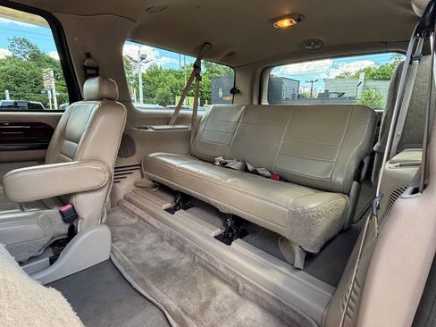 Used 2004 Ford Excursion Limited AWD/4WD image 16