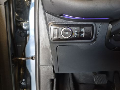 Used 2025 Ford Explorer ST-Line w/ Premium Package RWD image 23