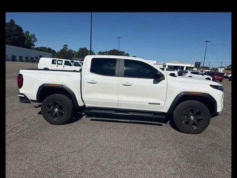 Certified 2024 GMC Canyon Elevation w/ Trailering Package RWD image 3