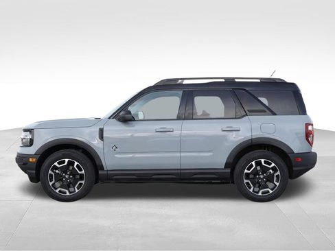 Used 2024 Ford Bronco Sport Outer Banks w/ Tech Package AWD/4WD image 8
