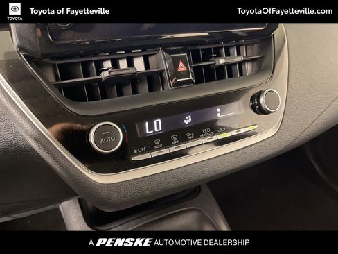 Used 2024 Toyota Corolla LE image 29