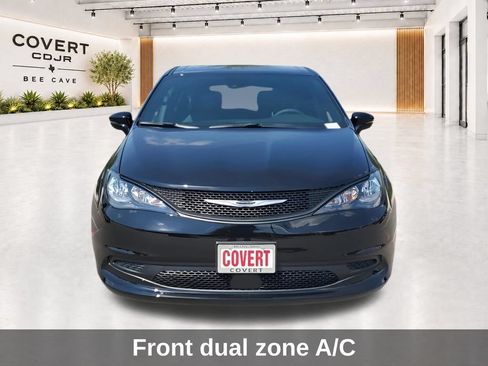 New 2026 Chrysler Voyager LX FWD image 3