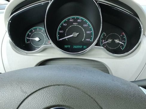 Used 2011 Chevrolet Malibu LS FWD image 12