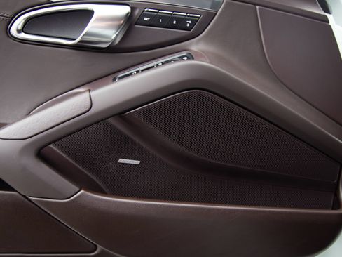 Used 2013 Porsche Boxster S RWD image 10