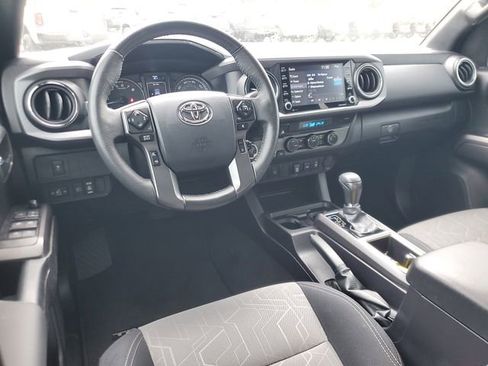 Used 2023 Toyota Tacoma TRD Off-Road AWD/4WD image 12