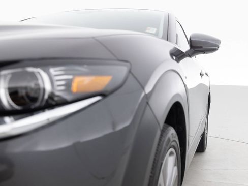 Used 2022 MAZDA CX-30 AWD 2.5 S w/ Premium Package image 12