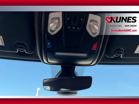 Used 2024 RAM 3500 Big Horn image 24