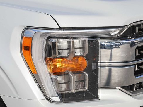 Used 2022 Ford F150 Lariat w/ Max Trailer Tow Package image 8