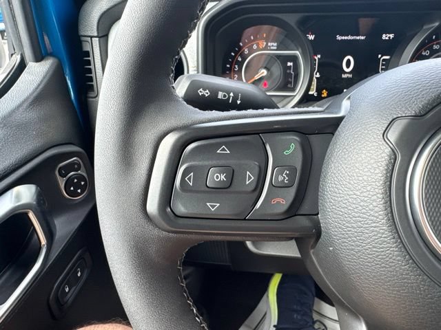 New 2026 Jeep Gladiator Sport AWD/4WD image 20