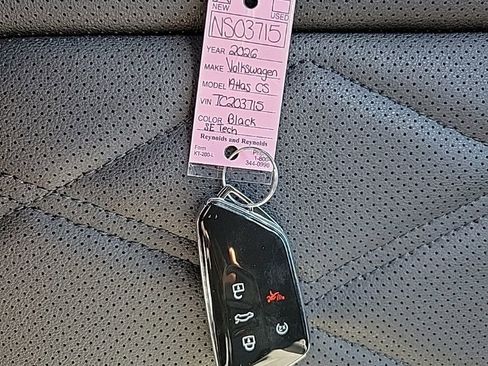 New 2026 Volkswagen Atlas Cross Sport SE image 24