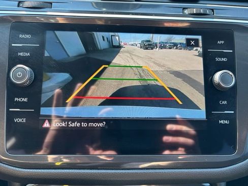 Certified 2024 Volkswagen Tiguan S image 23