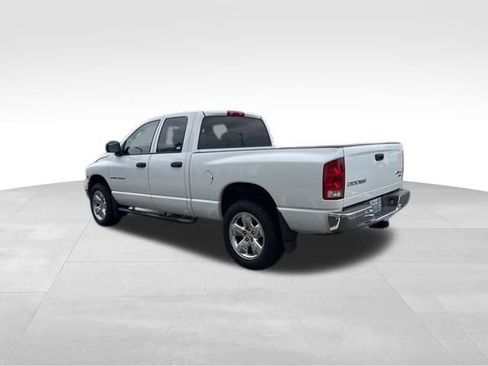 Used 2004 Dodge Ram 1500 Truck SLT w/ Big Horn Quad Cab Value Group image 5