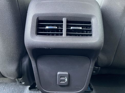 Used 2024 Chevrolet Equinox LS w/ LS Convenience Package FWD image 34