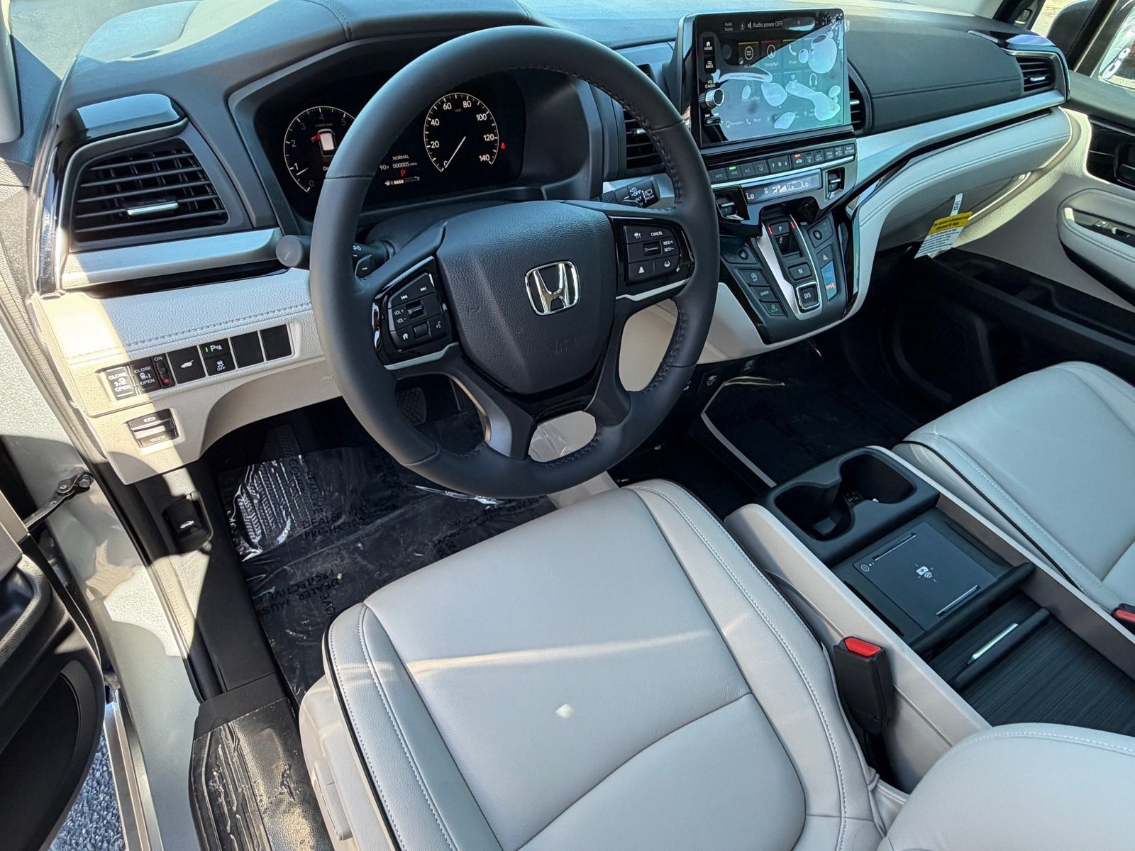 New 2027 Honda Odyssey Touring image 13