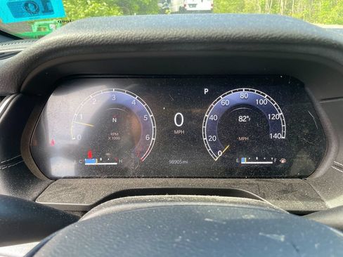 Used 2022 Jeep Grand Cherokee L Laredo AWD/4WD image 18