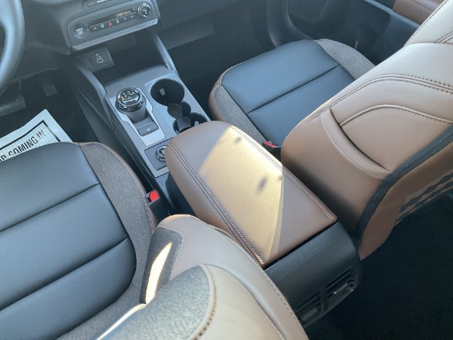 New 2026 Ford Bronco Sport Outer Banks w/ Outer Banks Tech Package+ AWD/4WD image 21
