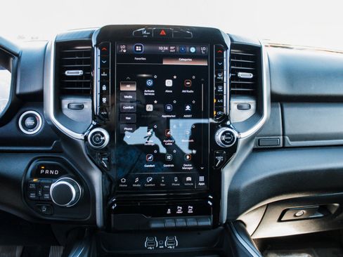 Used 2025 RAM 1500 Big Horn AWD/4WD image 18