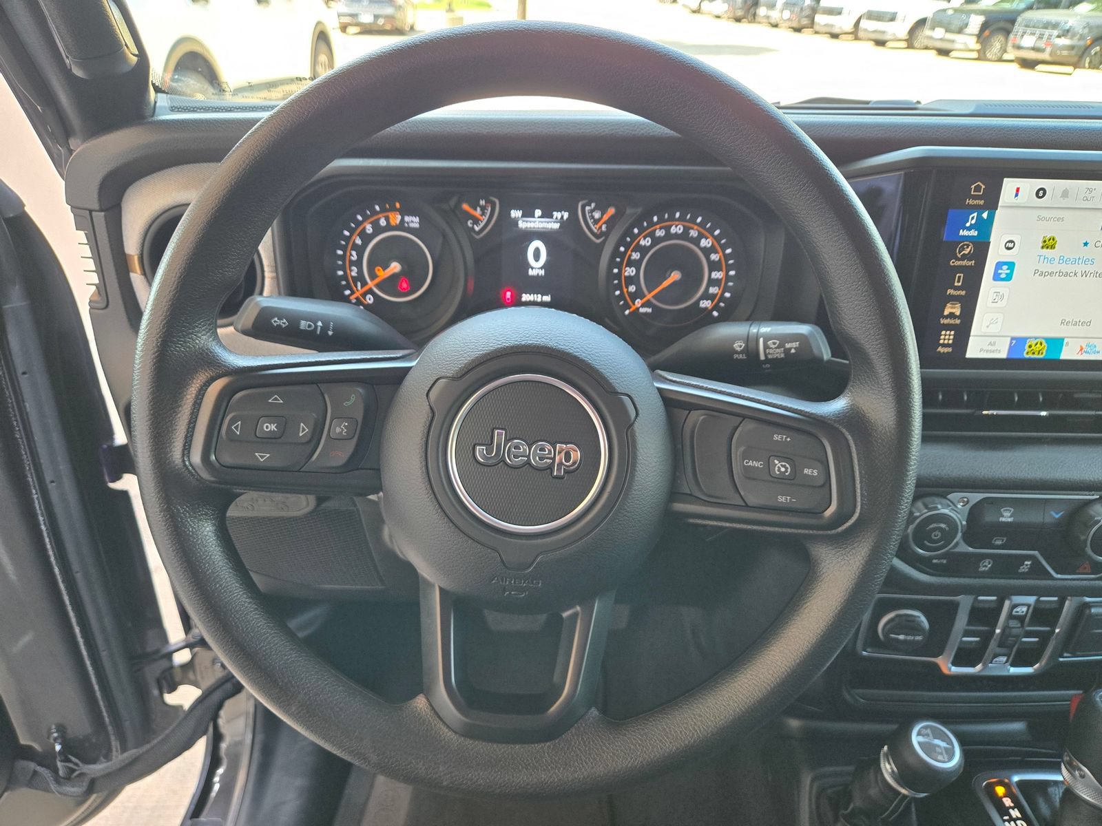 Used 2025 Jeep Gladiator Sport AWD/4WD image 11