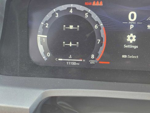 Used 2024 Toyota Tacoma TRD Sport w/ TRD Sport Upgrade Package AWD/4WD image 27