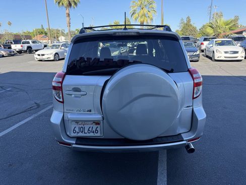Used 2009 Toyota RAV4 4WD image 4