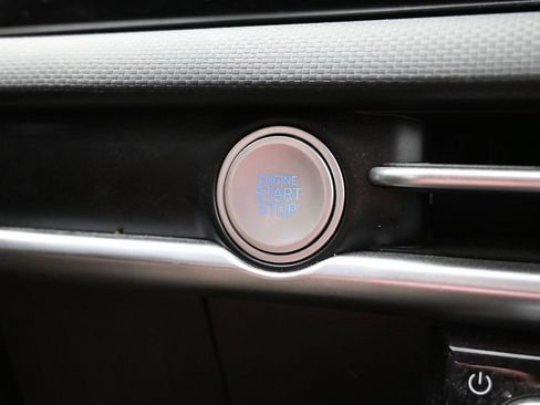 Used 2025 Hyundai Tucson SEL FWD image 14