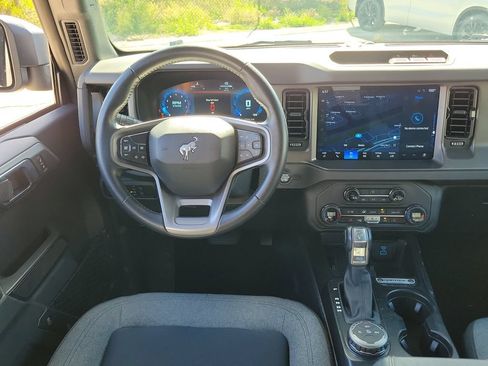 Used 2025 Ford Bronco Big Bend AWD/4WD image 18