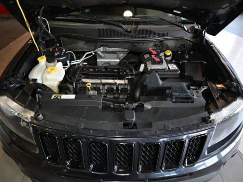 Used 2015 Jeep Compass Sport w/ Power Value Group FWD image 39