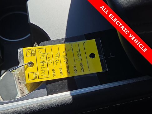 Used 2023 Tesla Model 3 Standard Range image 20