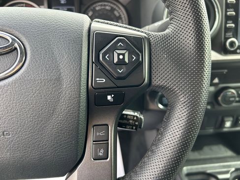 Used 2023 Toyota Tacoma TRD Off-Road AWD/4WD image 14