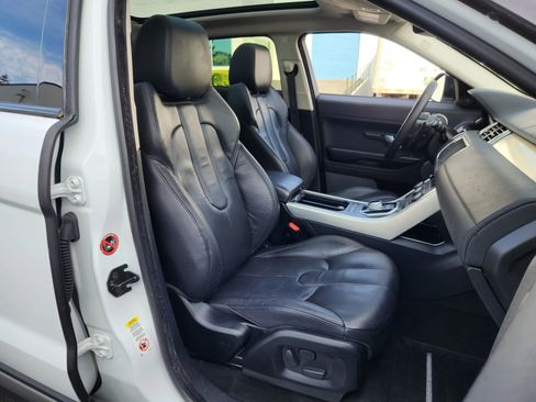 Used 2015 Land Rover Range Rover Evoque Pure Premium image 19