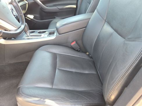 Used 2013 Nissan Altima 3.5 SL FWD image 14