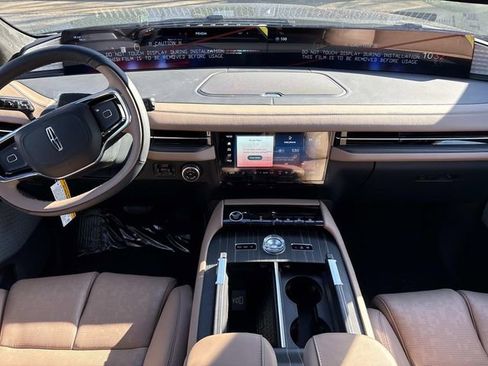 New 2026 Lincoln Navigator Black Label image 16