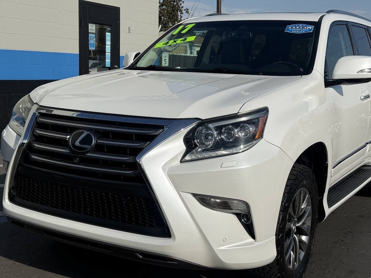 Used 2017 Lexus GX 460 Luxury AWD/4WD image 28
