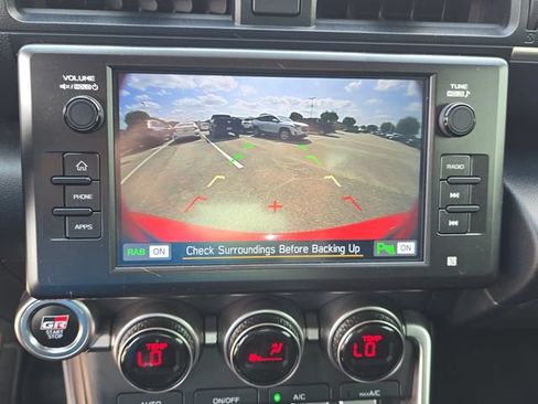 Used 2025 Toyota GR86 Premium RWD image 22