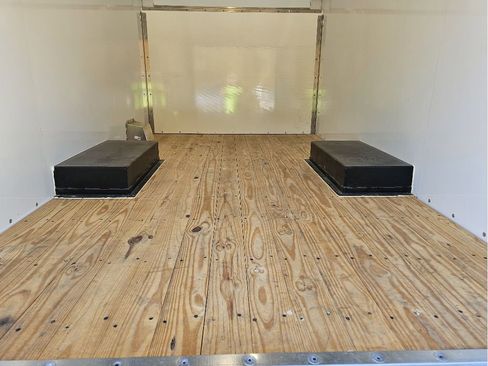 New 2025 GMC Savana 3500 Work Van w/ Power Convenience Package image 6