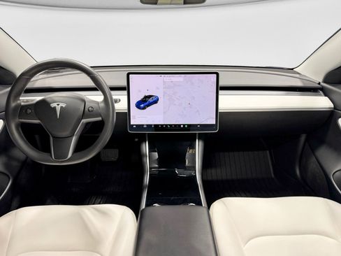 Used 2020 Tesla Model 3 Standard Range RWD image 15