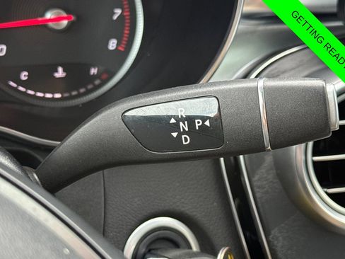 Used 2018 Mercedes-Benz GLC 300 image 27
