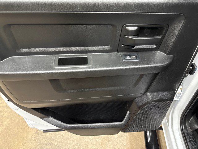 Used 2023 RAM 2500 Tradesman w/ Chrome Appearance Group AWD/4WD image 36
