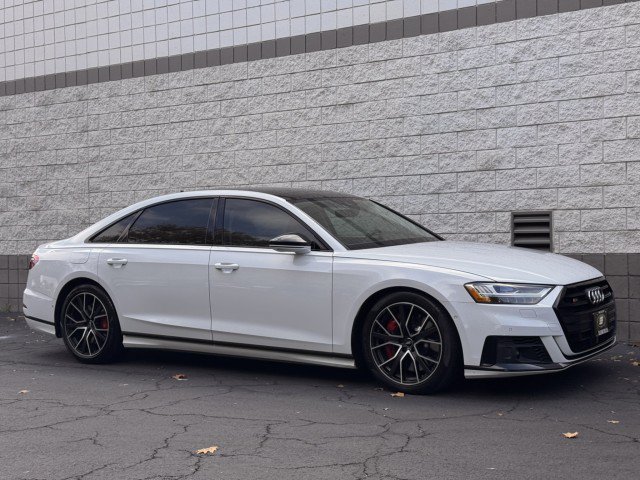 Used 2020 Audi S8 L AWD/4WD image 4