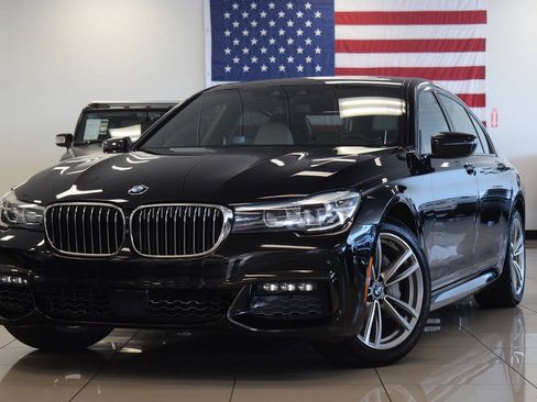 Used 2017 BMW 740i RWD image 3