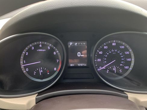 Used 2017 Hyundai Santa Fe Sport AWD/4WD image 10