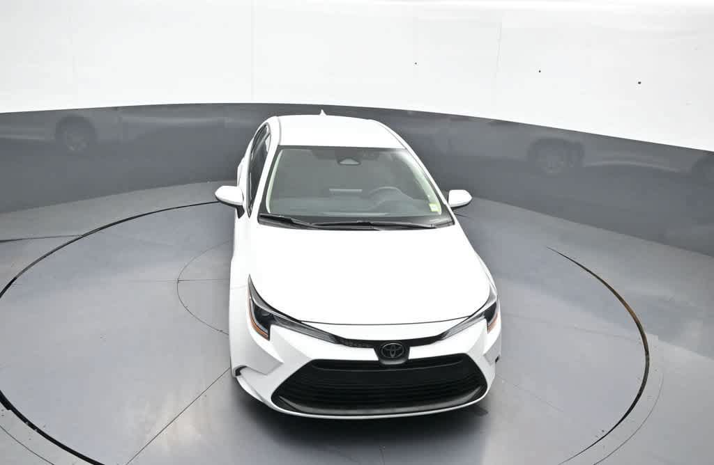 Used 2026 Toyota Corolla LE FWD image 33