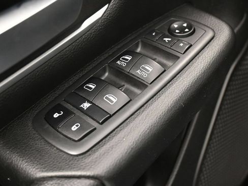 Used 2021 RAM 1500 Big Horn RWD image 14