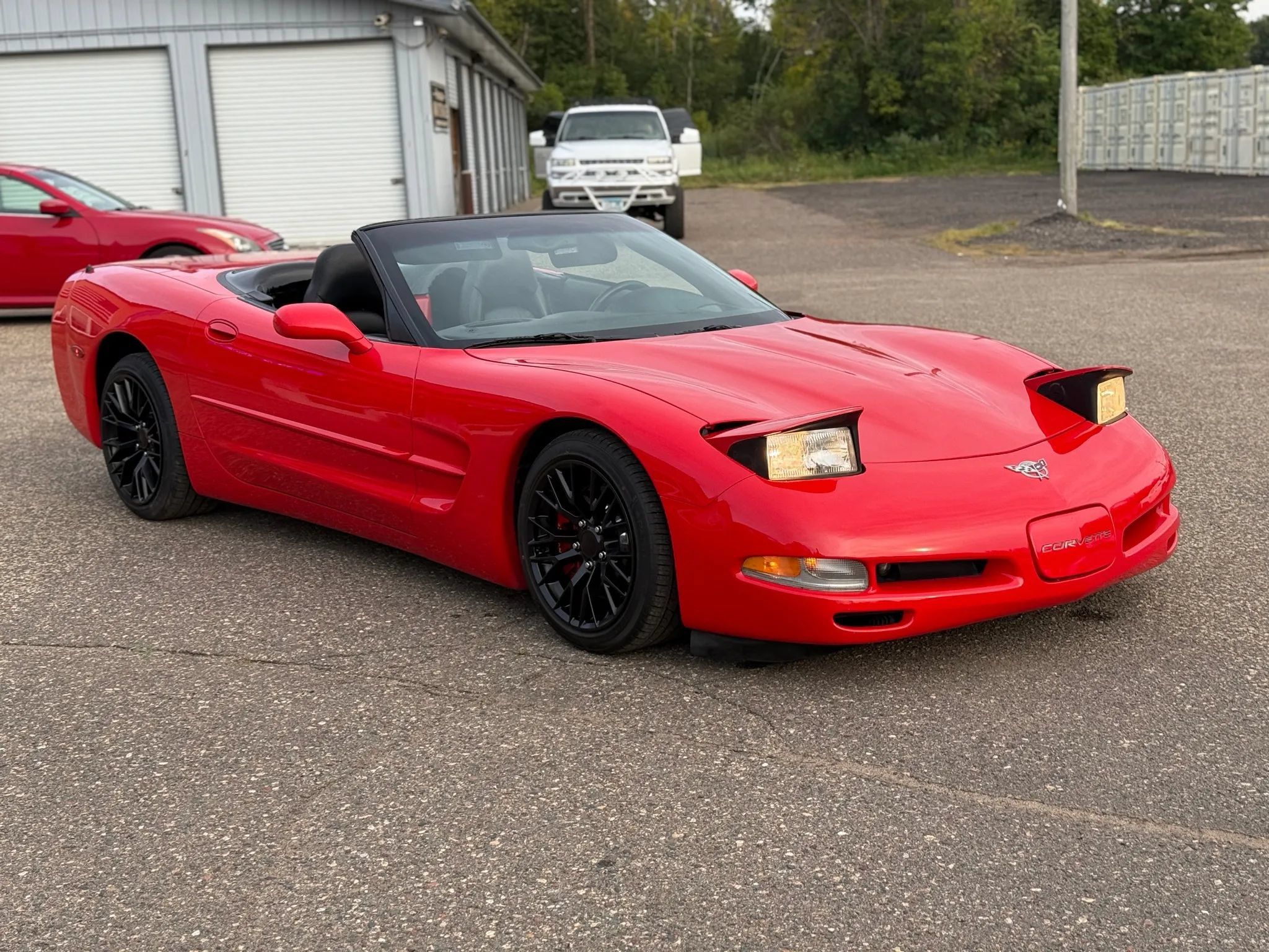 Used 2003 Chevrolet Corvette Convertible w/ Preferred Equipment Group1 RWD image 3