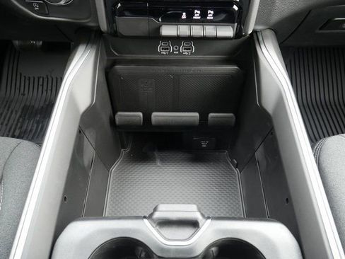 Used 2025 RAM 1500 Big Horn image 26