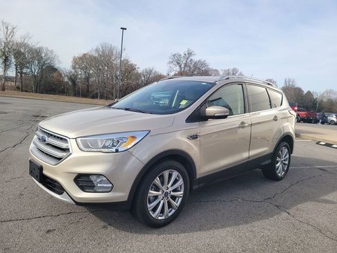 Certified 2017 Ford Escape Titanium image 7