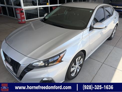 Used 2022 Nissan Altima 2.5 S FWD image 1