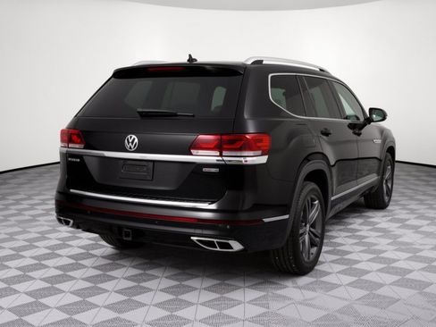 Used 2022 Volkswagen Atlas SEL R-Line AWD/4WD image 9